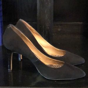 Ann Taylor Black Suede shoes with crock embossed leather heels